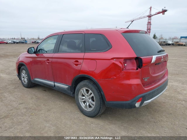 12573683 :رقم المزاد ، JA4AZ2A38GZ600263 vin ، 2016 Mitsubishi Outlander Es مزاد بيع