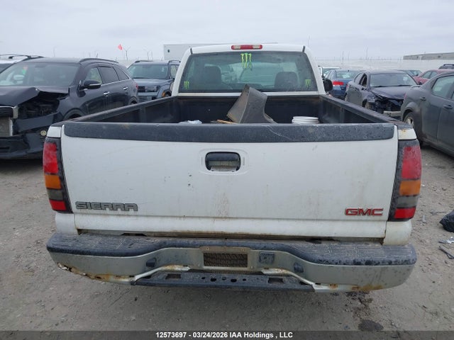 12573697 :رقم المزاد ، 1GTEC14V86E228977 vin ، 2006 Gmc New Sierra C1500 مزاد بيع