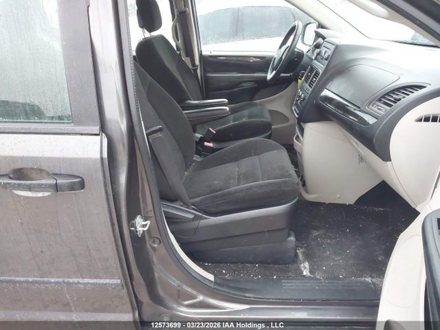 2C4RDGBG8GR276814 Dodge Grand Caravan Se/sxt