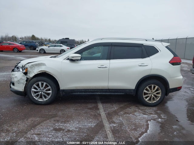 5N1AT2MV9HC858196 Nissan Rogue S/sl Platinum/sv