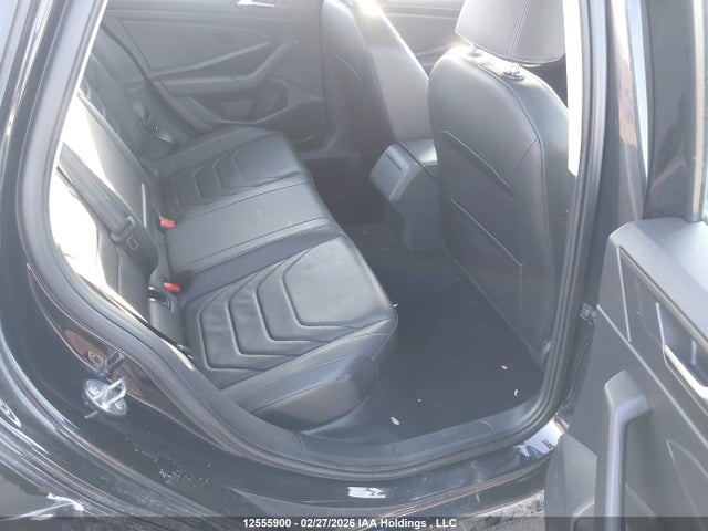 3VWG57BUXKM059515 Volkswagen Jetta 1.4 Tsi Execline