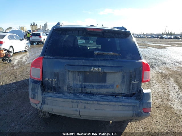 12552941 :رقم المزاد ، 1J4NF4FB6BD136174 vin ، 2011 Jeep Compass Sport/north مزاد بيع