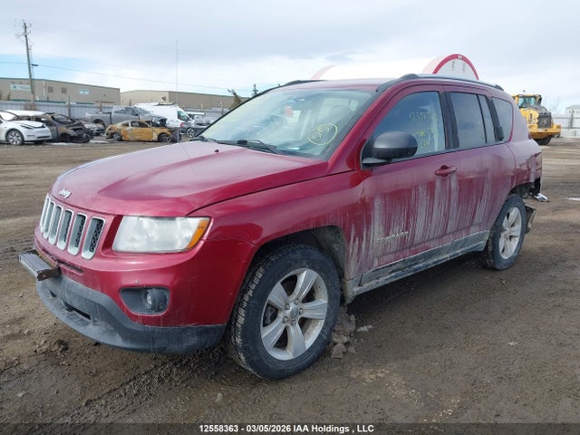12558363 :رقم المزاد ، 1C4NJDAB1DD108233 vin ، 2013 Jeep Compass Sport/north مزاد بيع