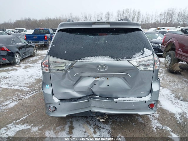 2011 Toyota Sienna Se 8 Passenger მანქანა იყიდება აუქციონზე, vin: 5TDXK3DC2BS037078, აუქციონის ნომერი: 12573713