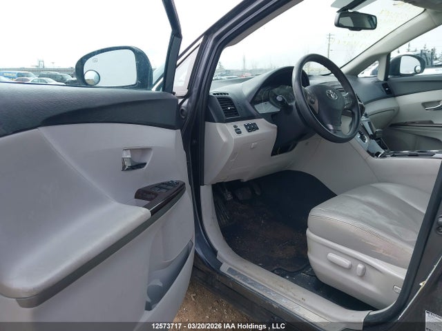 12573717 :رقم المزاد ، 4T3BA3BBXAU011655 vin ، 2010 Toyota Venza مزاد بيع