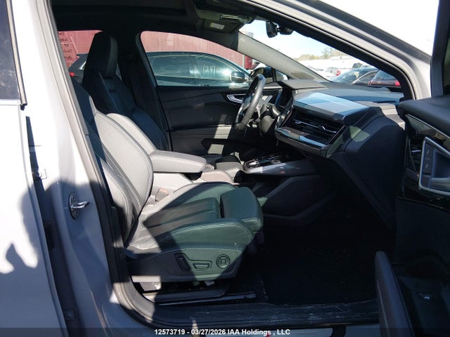 WA1M2AFZXNP013919 Audi Q4 E-tron Technik