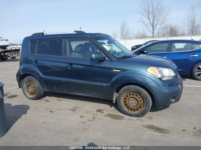Продаж на аукціоні авто 2011 Kia Soul 2.0l 2u/2.0l 4u/2.0l 4u Burner/2.0l 4u Luxury/2.0l 4u Retro/2.0l 4u Sx, vin: KNDJT2A27B7290111, номер лоту: 12573720