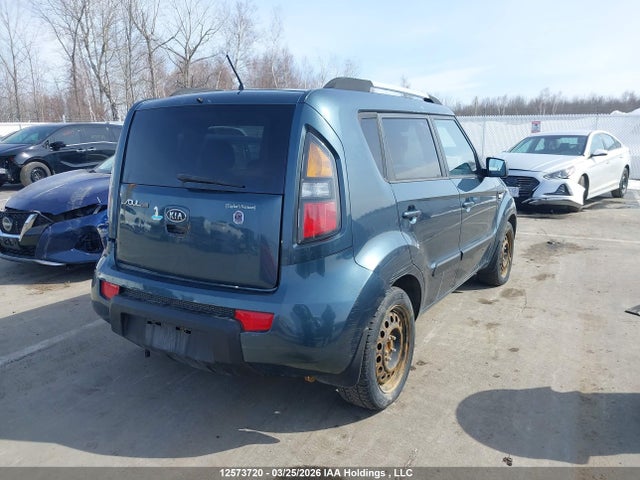 Продаж на аукціоні авто 2011 Kia Soul 2.0l 2u/2.0l 4u/2.0l 4u Burner/2.0l 4u Luxury/2.0l 4u Retro/2.0l 4u Sx, vin: KNDJT2A27B7290111, номер лоту: 12573720