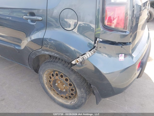 Продаж на аукціоні авто 2011 Kia Soul 2.0l 2u/2.0l 4u/2.0l 4u Burner/2.0l 4u Luxury/2.0l 4u Retro/2.0l 4u Sx, vin: KNDJT2A27B7290111, номер лоту: 12573720