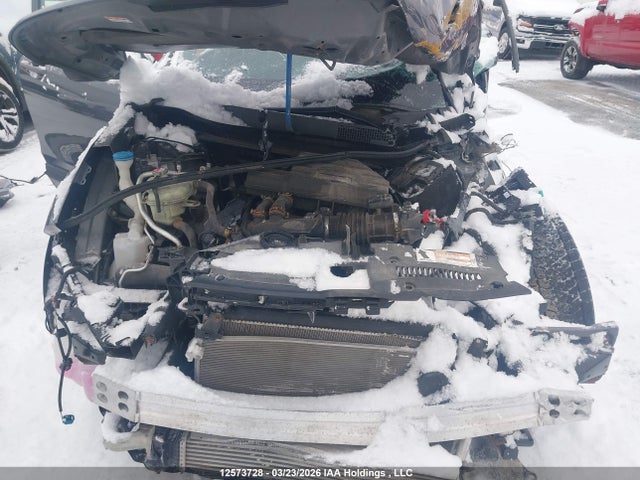 2HKRW2H25JH142579 Honda CR-V LX