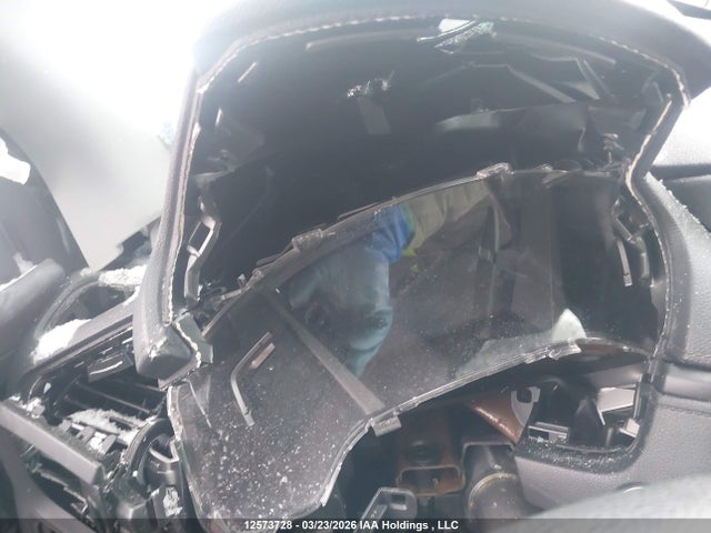 2HKRW2H25JH142579 Honda CR-V LX