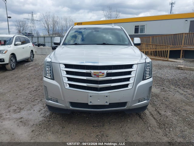 1GYS4BKJ8JR125916 Cadillac Escalade Luxury