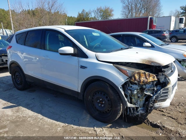 Продаж на аукціоні авто 2015 Ford Escape Se, vin: 1FMCU9GX7FUC65617, номер лоту: 12573740
