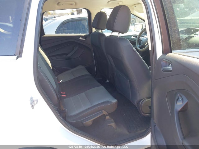 Продаж на аукціоні авто 2015 Ford Escape Se, vin: 1FMCU9GX7FUC65617, номер лоту: 12573740