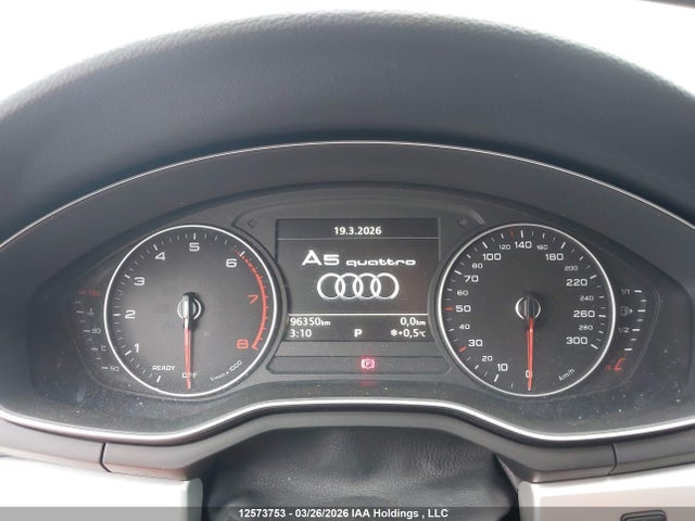 2018 Audi A5 Premium მანქანა იყიდება აუქციონზე, vin: WAUANCF59JA104649, აუქციონის ნომერი: 12573753