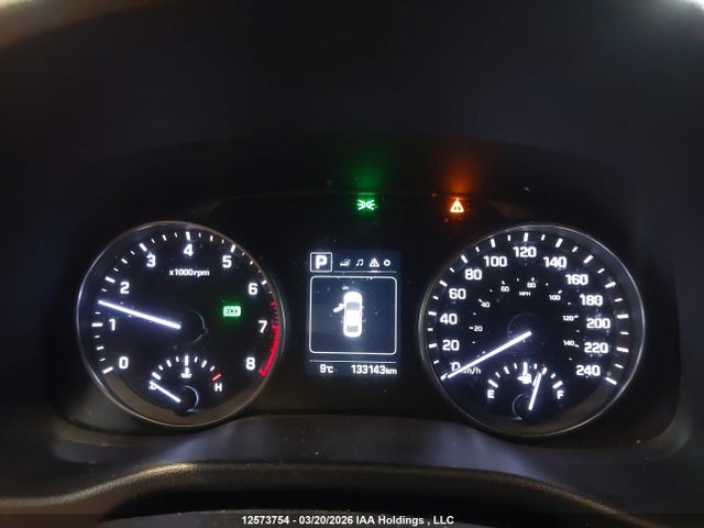 KMHD84LF4HU243666 Hyundai Elantra