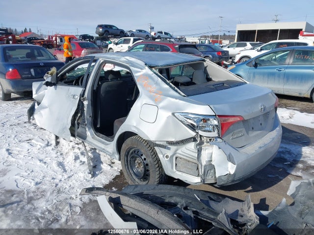 2T1BURHE8JC104650 Toyota COROLLA LE