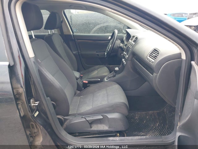Aukcja sprzedaży 2011 Volkswagen Golf 2.5l Comfortline/2.5l Trendline, vin: 3VWPX7AJ3BM653106, numer aukcji: 12573773