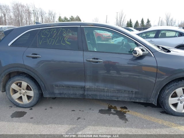 KNDCB3LC8H5105222 KIA Niro
