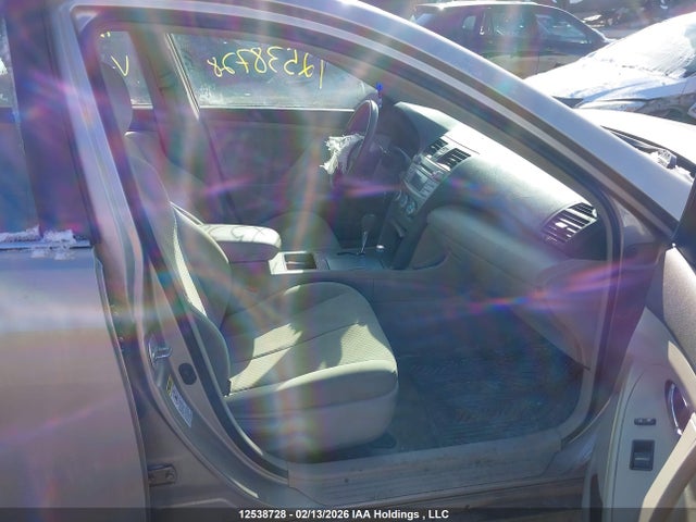 12538728 :رقم المزاد ، 4T1BE46K69U338577 vin ، 2009 Toyota Camry Le مزاد بيع