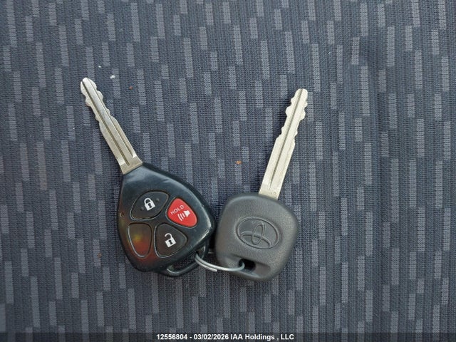 12556804 :رقم المزاد ، JTDBT4K38A1384491 vin ، 2010 Toyota Yaris مزاد بيع