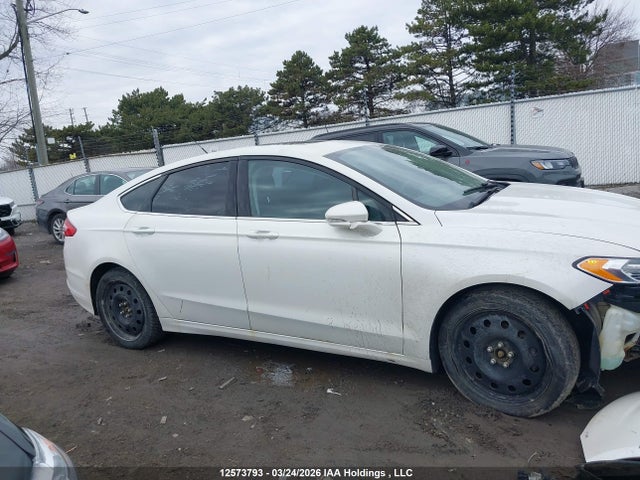 12573793 :رقم المزاد ، 3FA6P0T92GR127798 vin ، 2016 Ford Fusion Se مزاد بيع