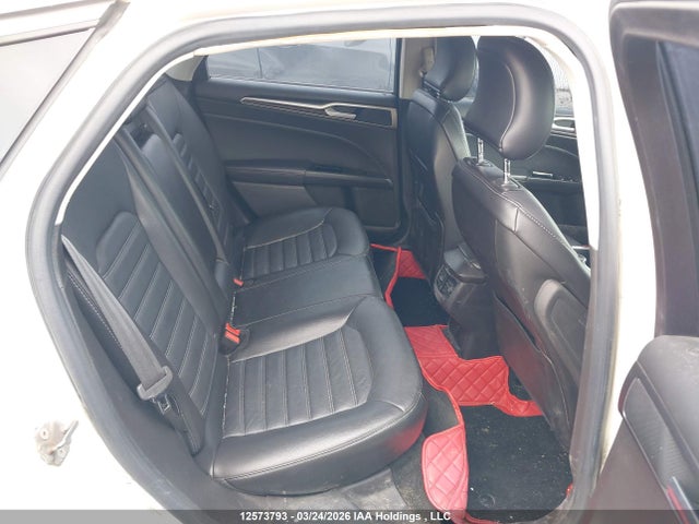 12573793 :رقم المزاد ، 3FA6P0T92GR127798 vin ، 2016 Ford Fusion Se مزاد بيع