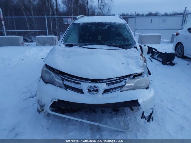 12470518 :رقم المزاد ، 2T3RFREV2FW287828 vin ، 2015 Toyota Rav4 Xle مزاد بيع
