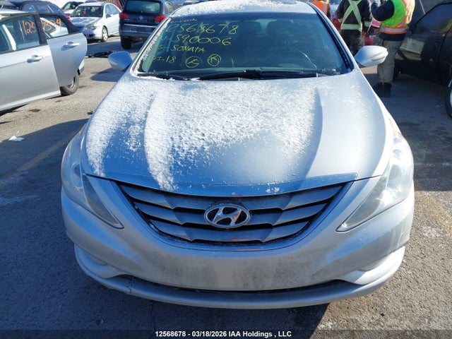 12568678 :رقم المزاد ، 5NPEC4AC3DH590006 vin ، 2013 Hyundai Sonata Limited مزاد بيع