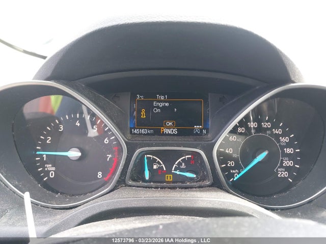 1FMCU9J91HUE26363 Ford Escape Titanium