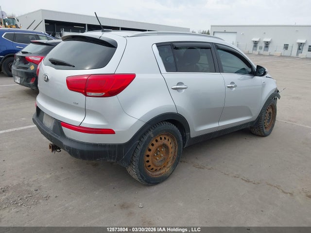 12573804 :رقم المزاد ، KNDPCCAC7G7833649 vin ، 2016 Kia Sportage Ex/sx مزاد بيع