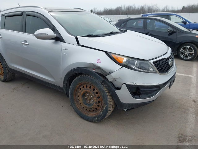 12573804 :رقم المزاد ، KNDPCCAC7G7833649 vin ، 2016 Kia Sportage Ex/sx مزاد بيع