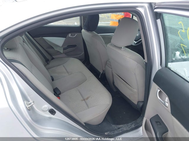 2015 Honda Civic Lx მანქანა იყიდება აუქციონზე, vin: 2HGFB2F56FH047137, აუქციონის ნომერი: 12573805