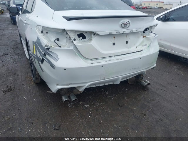 4T1B61HK9JU133428 Toyota CAMRY XSE