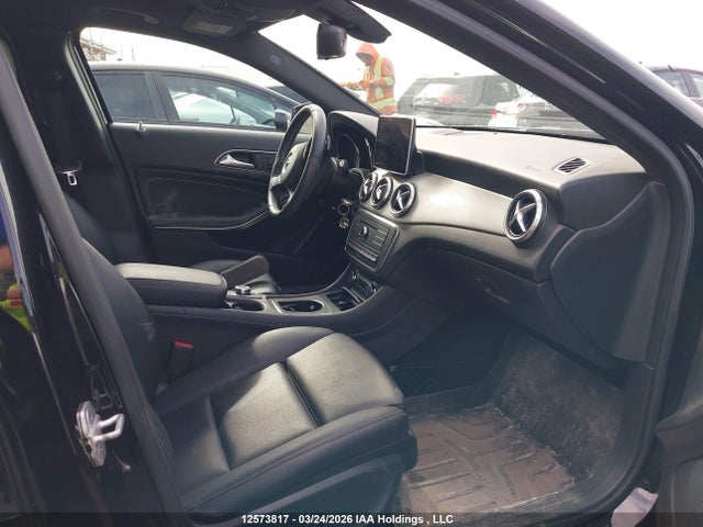 WDCTG4GB1GJ226764 Mercedes-Benz Gla 250 4matic