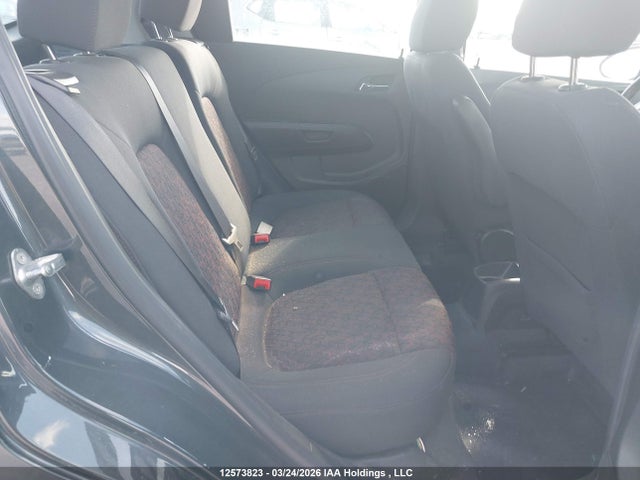 1G1JD6SH1J4110797 Chevrolet Sonic Lt Auto