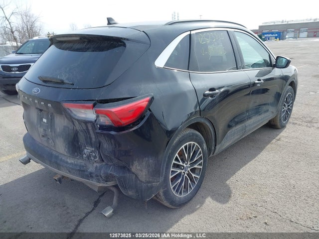 1FMCU0KZ0MUB31565 Ford Escape Hybrid