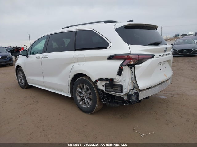 5TDGRKEC8RS202470 Toyota Sienna Le/xle/platinum/xse/limited