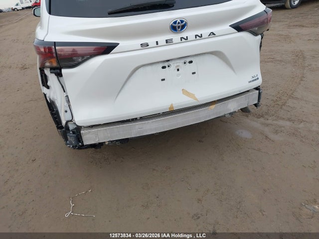 5TDGRKEC8RS202470 Toyota Sienna Le/xle/platinum/xse/limited