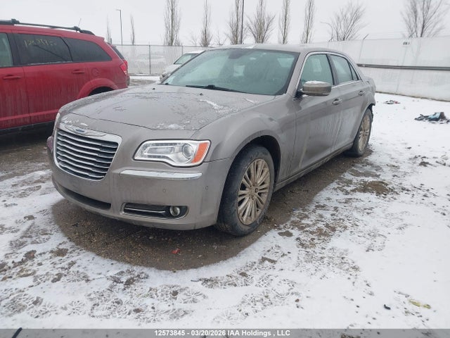 Chrysler 300 2014 2C3CCARG2EH306165 Image 2