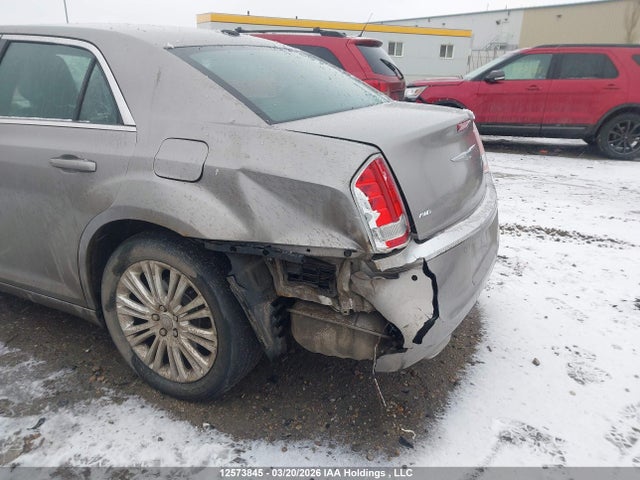 Chrysler 300 2014 2C3CCARG2EH306165 Image 6