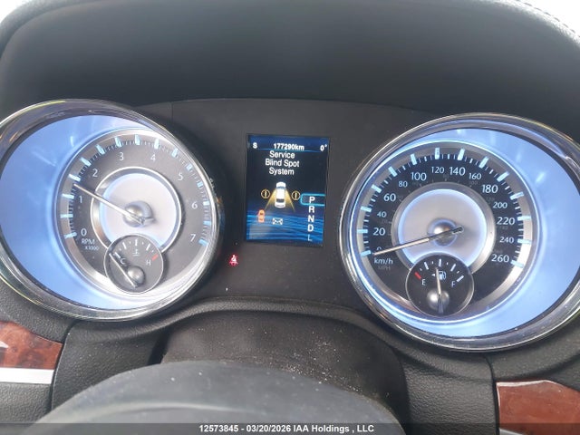 Chrysler 300 2014 2C3CCARG2EH306165 Image 7