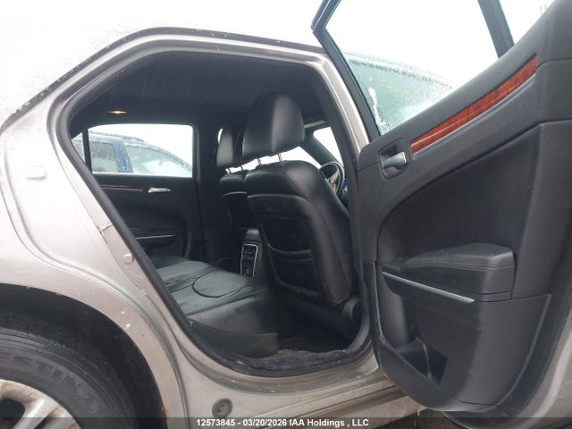 Chrysler 300 2014 2C3CCARG2EH306165 Image 8