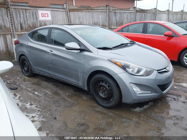KMHDH4AE9FU412832 Hyundai Elantra