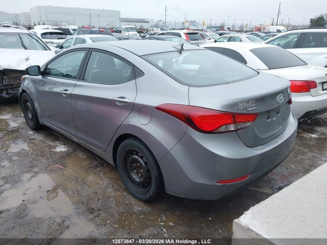 KMHDH4AE9FU412832 Hyundai Elantra