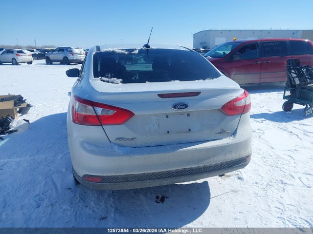 1FADP3F28EL331654 Ford FOCUS SE