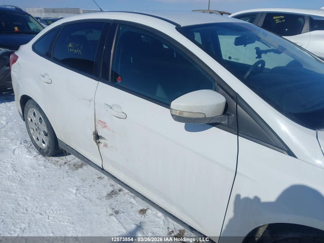 1FADP3F28EL331654 Ford FOCUS SE
