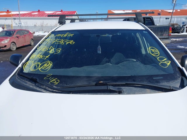 12573870 :رقم المزاد ، 2T1KU4EE4EC130563 vin ، 2014 Toyota Matrix مزاد بيع