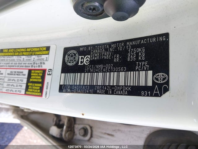12573870 :رقم المزاد ، 2T1KU4EE4EC130563 vin ، 2014 Toyota Matrix مزاد بيع