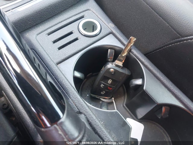 3VWG17AU9JM271592 Volkswagen Golf